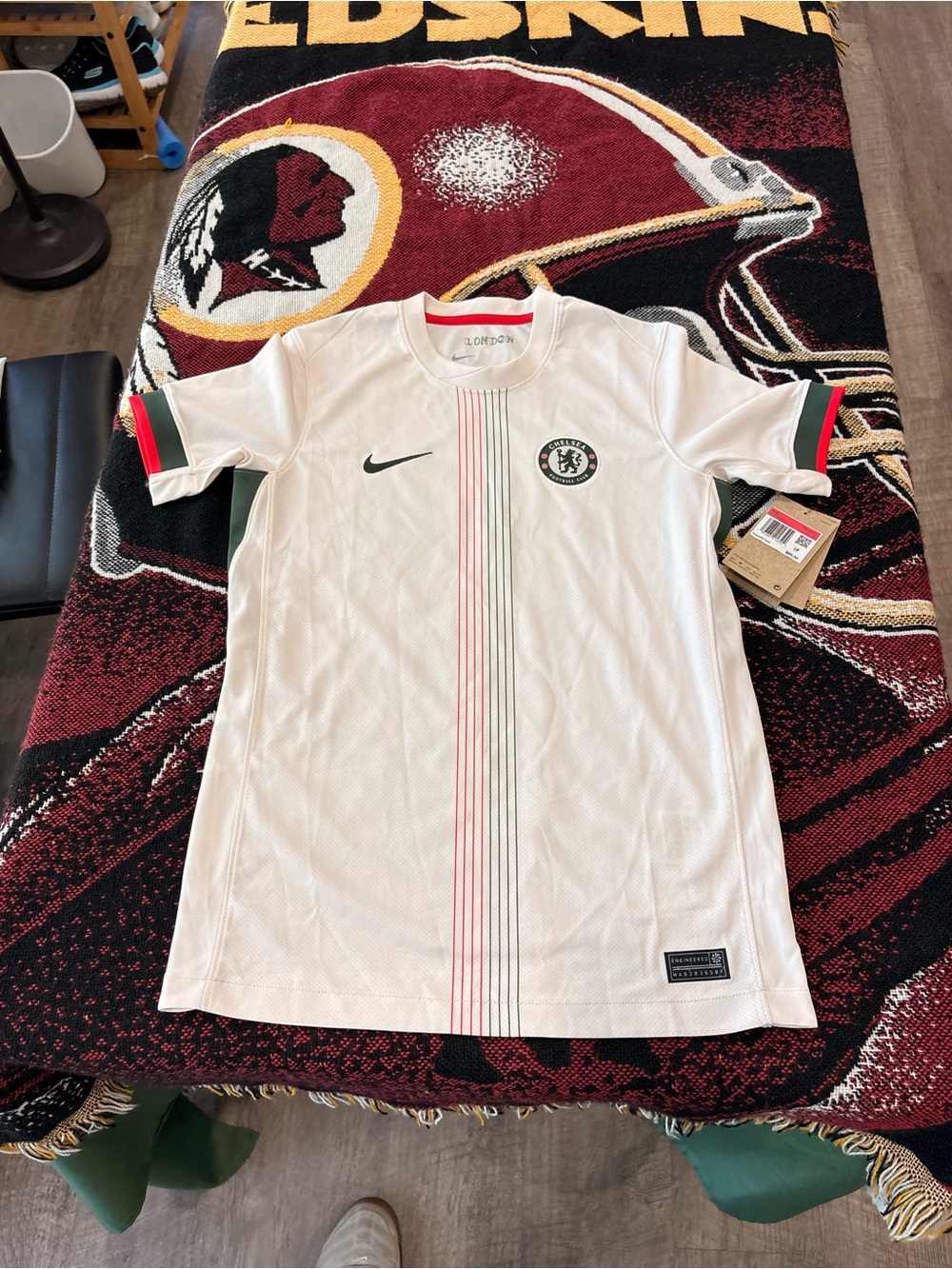 Nike Chelsea FC youth large jersey